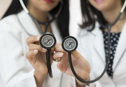 KHN vzdělává lékaře v kmenech i specializovaných výcvicích