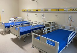 Za dotaci z města byla pořízena nová lůžka na oddělení následné péče