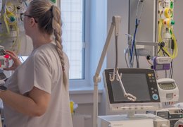 Tisíce zachráněných. To je výsledek dvaceti let existence mezioborové JIP Karvinské hornické nemocnice