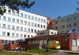 Omezení na interním oddělení skončilo, návštěvy povoleny