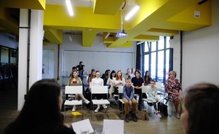 Tisková konference k zahájení projektu Hrdinové FAST v České republice