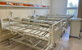 V interiéru probíhají finální úpravy.