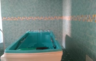 Hydromasážní vana Hydromasážní vana